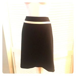 A line black and white polyester skirt